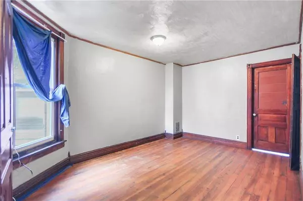 605 1/2 North 9Th Street, Allentown City, PA 18102