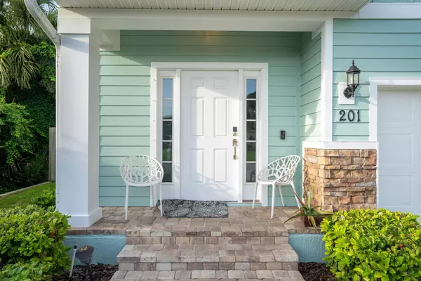 201 3rd St, St Augustine, FL 32080