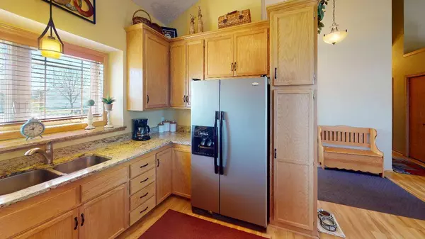 14469 Hummingbird CT NW, Andover, MN 55304