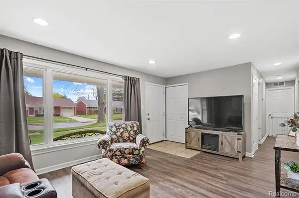 35533 Silvano  Street, Clinton Township, MI 48035