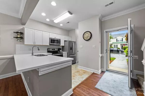 6325 Professional BLVD, Harrisburg, NC 28075