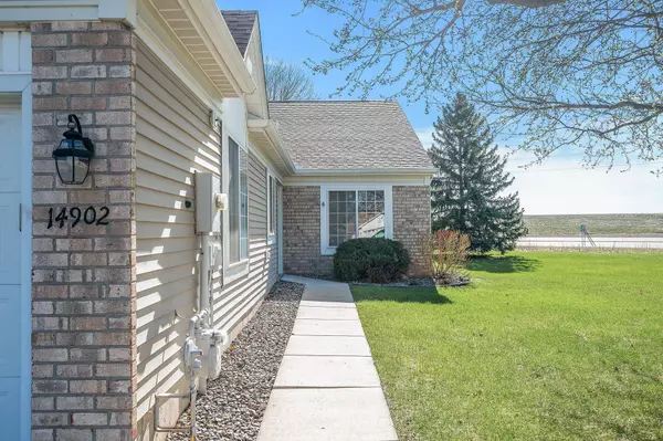 14902 Bittersweet CT, Rosemount, MN 55068