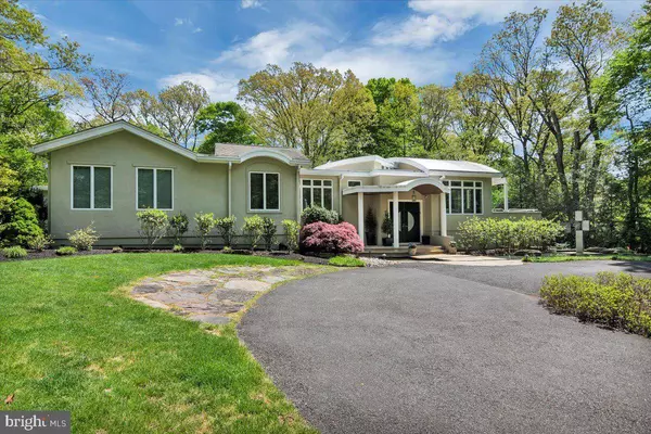 1151 BARBARA DR, Cherry Hill, NJ 08003