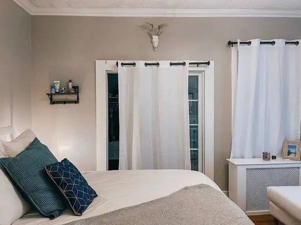 1019 Hyde Park Ave, Boston, MA 02136