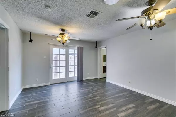 1811 Weatherford Way, Las Vegas, NV 89156