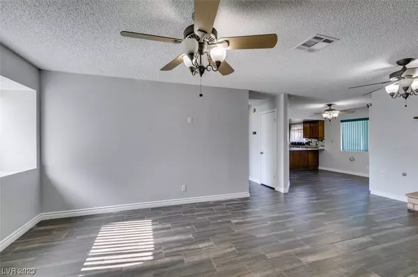 1811 Weatherford Way, Las Vegas, NV 89156