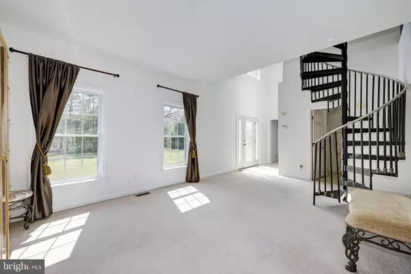 775 WHITEHALL RD, Williamstown, NJ 08094