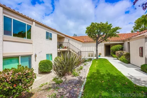 17473 Plaza Abierto #32, San Diego, CA 92128