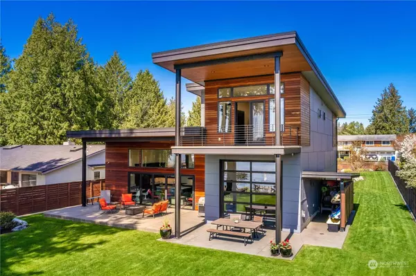 6360 S Island DR E, Bonney Lake, WA 98391