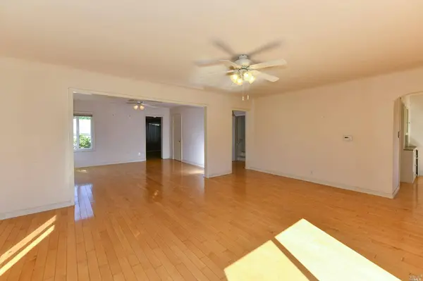 1076 Shetler AVE, Napa, CA 94559