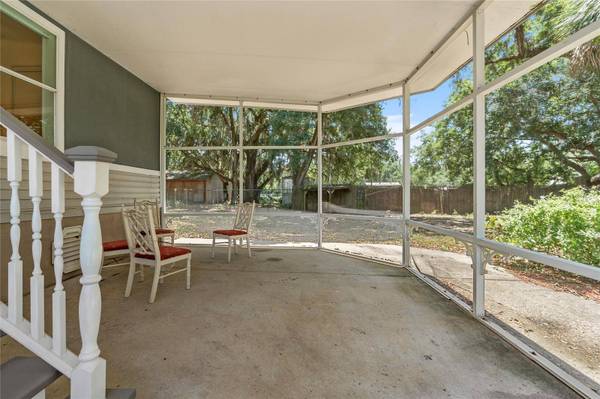 4910 MERRIN RD, Plant City, FL 33565