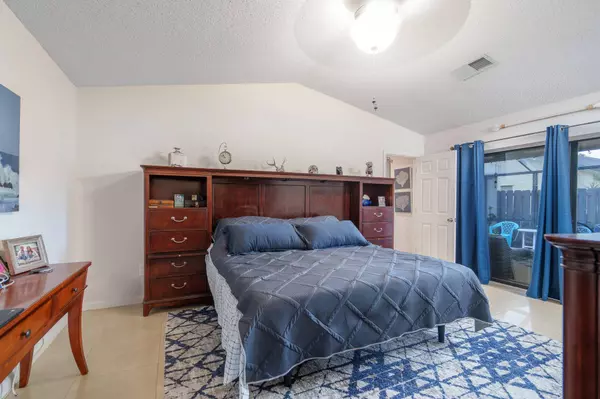 8839 SW 19th CT A, Boca Raton, FL 33433