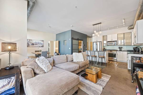 2845 Colfax AVE S, Minneapolis, MN 55408