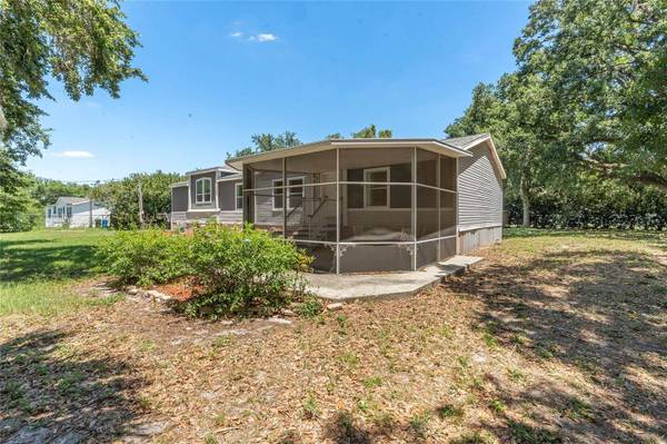 4910 MERRIN RD, Plant City, FL 33565