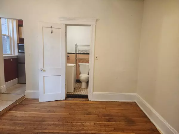 5 Braemore Rd #5, Boston, MA 02135