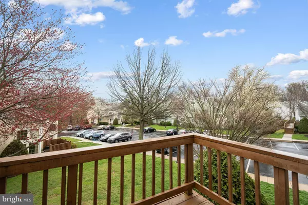 420 BROWN BRIAR CIR, Horsham, PA 19044