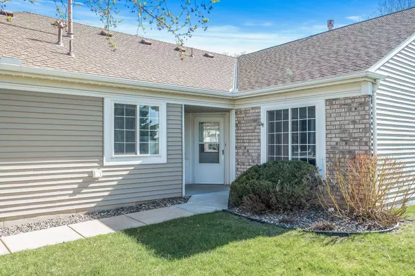 14902 Bittersweet CT, Rosemount, MN 55068