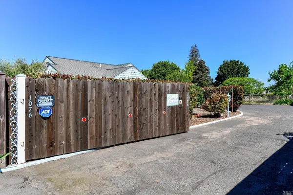 1076 Shetler AVE, Napa, CA 94559