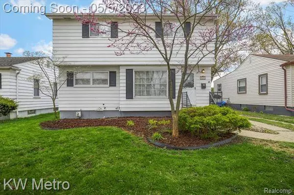 415 CHARLEVOIX Street, Clawson, MI 48017