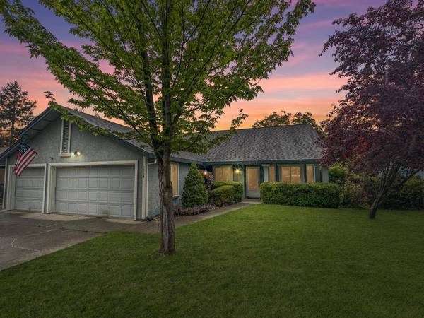 3264 Sunset TER, Auburn, CA 95602