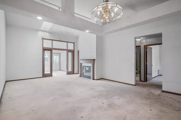 14902 Bittersweet CT, Rosemount, MN 55068