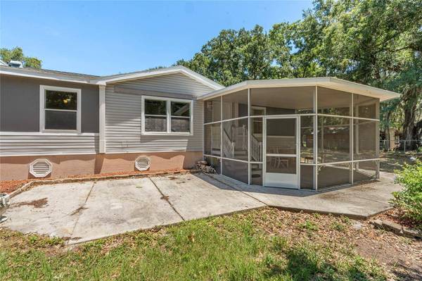 4910 MERRIN RD, Plant City, FL 33565