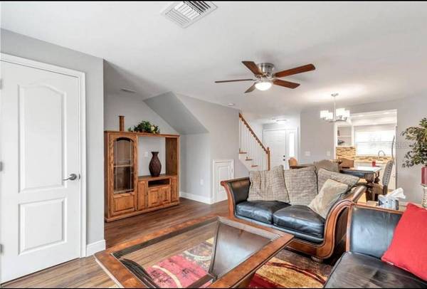 2871 S PINES DR #26, Largo, FL 33771