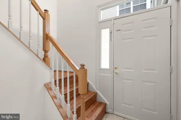 10319 ROYAL WOODS CT, Montgomery Village, MD 20886