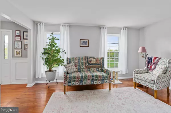 1911 N OLD BETHLEHEM PIKE, Quakertown, PA 18951