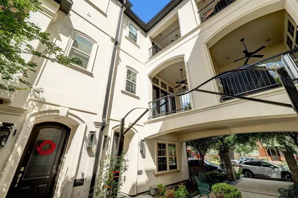 721 Live Oak ST, Houston, TX 77003