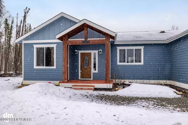 7446 W Leighton CIR, Wasilla, AK 99623