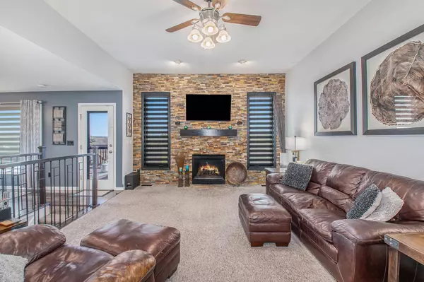 22565 JUNIPER RD, Underwood, IA 51576