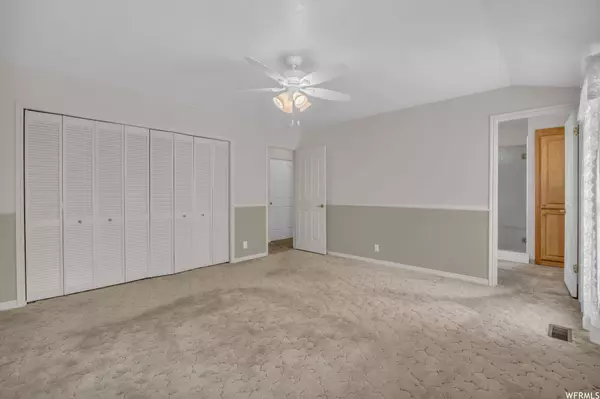 8714 S PIPER LN, Sandy, UT 84093