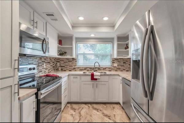 2871 S PINES DR #26, Largo, FL 33771