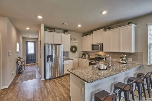 11612 BAKERSFIELD PASS, San Antonio, TX 78245-3917