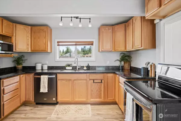 20229 148th AVE SE, Kent, WA 98042