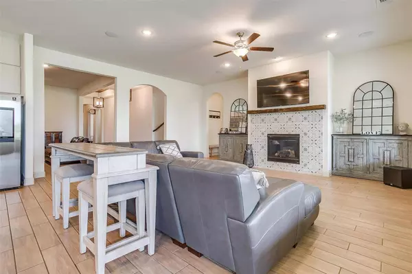 12140 Indian Creek Drive, Fort Worth, TX 76179