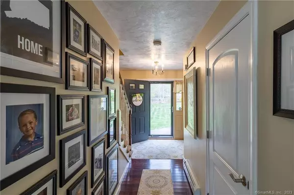 184 Tripp Hollow Road, Brooklyn, CT 06234