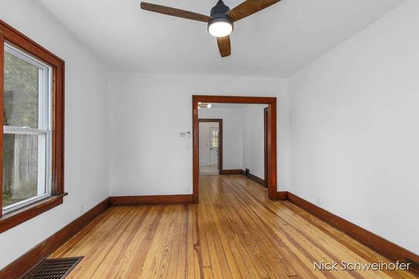 214 N Main Street, Allegan, MI 49010