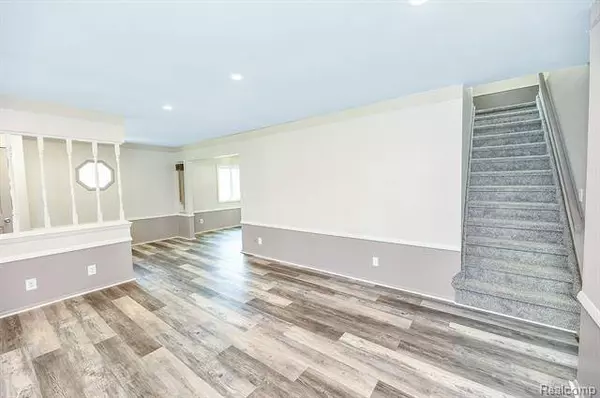 23418 RECREATION Street, St. Clair Shores, MI 48082