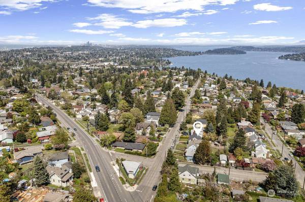 10236 62nd AVE S, Seattle, WA 98178