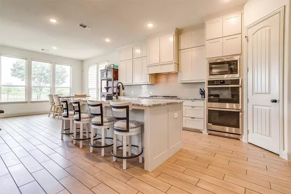 12140 Indian Creek Drive, Fort Worth, TX 76179