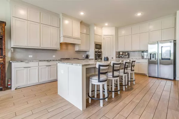 12140 Indian Creek Drive, Fort Worth, TX 76179