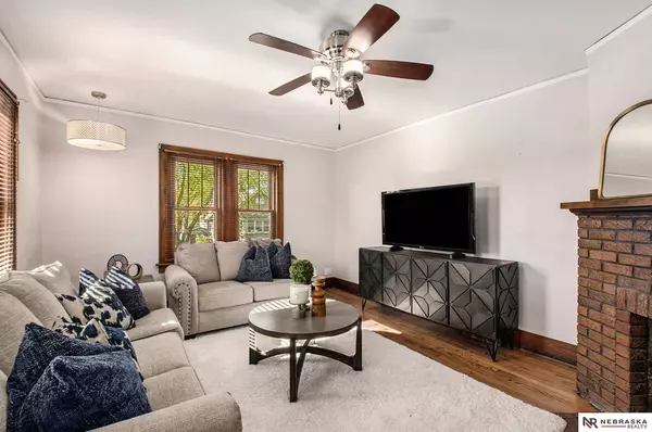 904 N 47th Avenue, Omaha, NE 68132