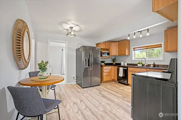 20229 148th AVE SE, Kent, WA 98042