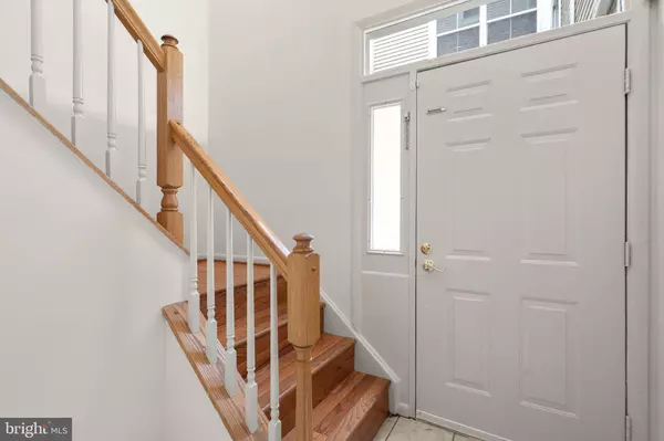 10319 ROYAL WOODS CT, Montgomery Village, MD 20886