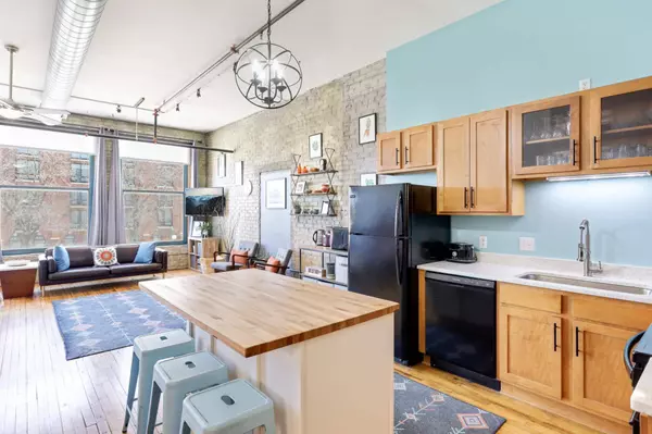 523 Jackson ST #204, Saint Paul, MN 55101