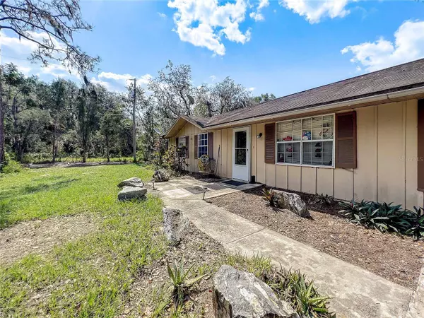 10503 SUMNER RD, Wimauma, FL 33598