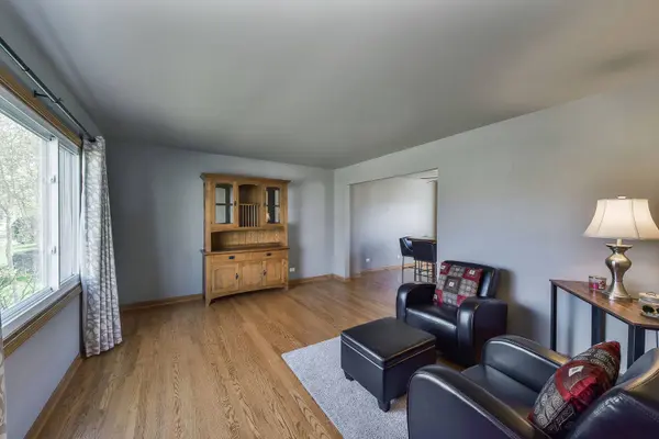 455 Conley Drive, Elburn, IL 60119