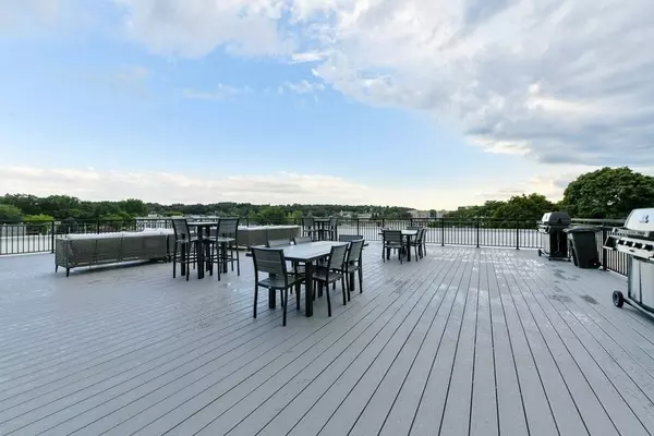 3531 Washington St. #226, Boston, MA 02130
